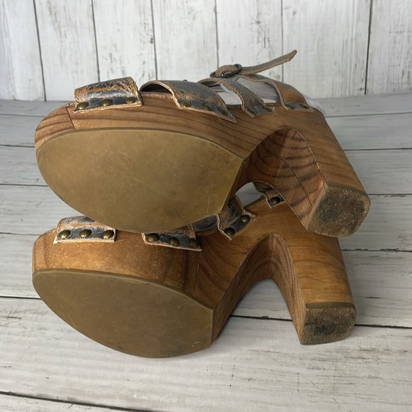 Bed Stu Melissa Nectar Distressed Wedge Heeled Sandal - Picture 7 of 13